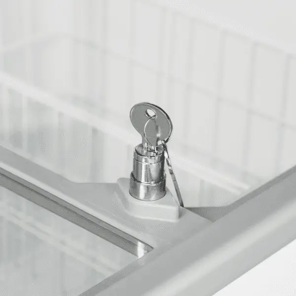 TEFCOLD IC501SC Sliding Flat Glass Lid Chest Freezer - Image 4