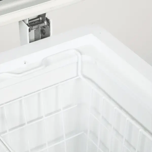 TEFCOLD ST501 Hinged Glass Lid Chest Freezer - Image 3