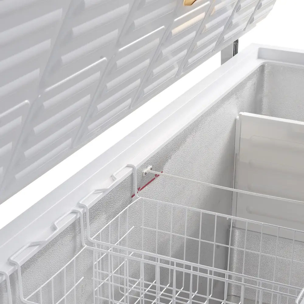 TEFCOLD GM400 Solid Lid Chest Freezer - Image 2