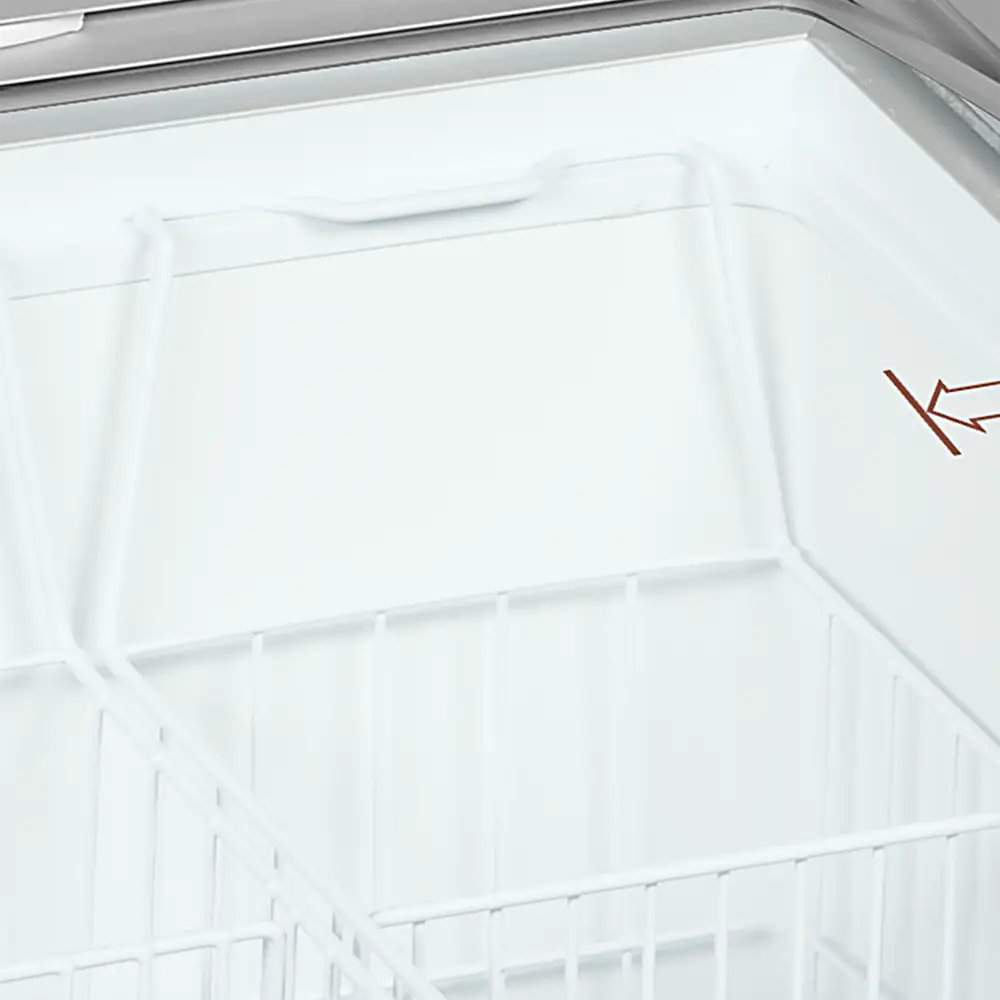 TEFCOLD IC401SCEB Sliding Curved Glass Lid Chest Freezer - Image 3