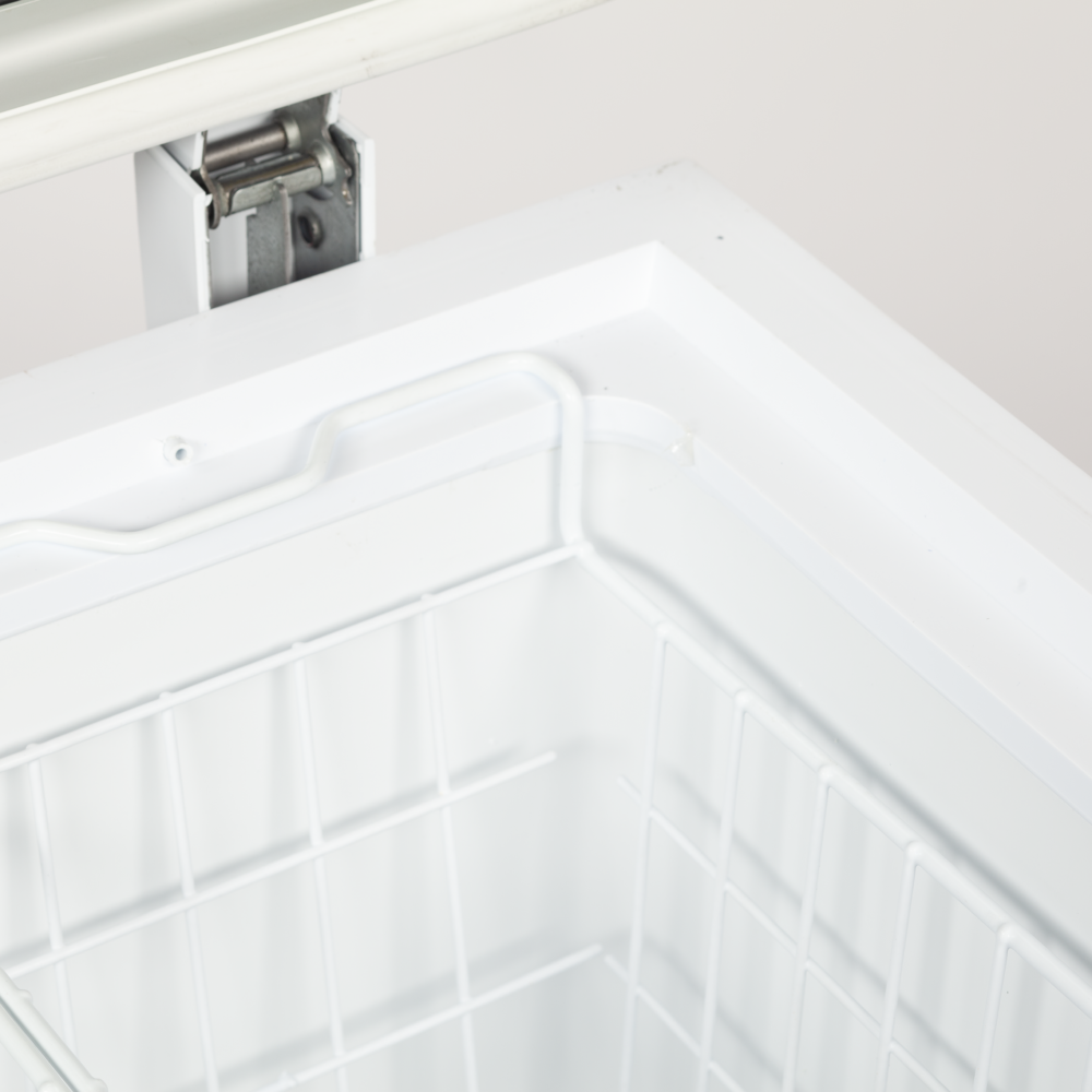 TEFCOLD ST701 Hinged Glass Lid Chest Freezer - Image 3